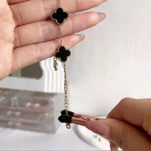 Last Day 49% OFF🔥Bracelet Clasp Helper Tools With Non-slip Protective Cover