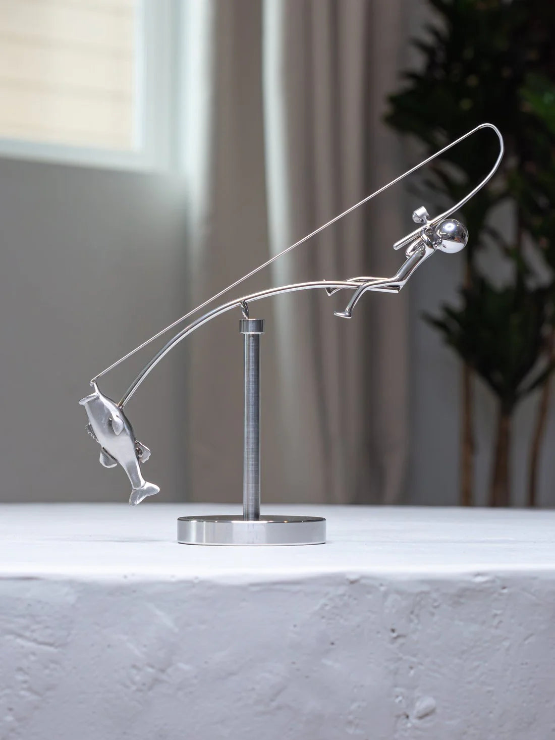š£The Fisherman Balancing Sculpture