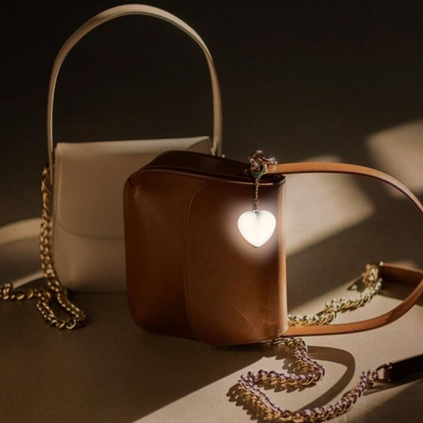 Last Day 49% OFF 🔥Love Wallet Tote Bag Touch Sensing Light