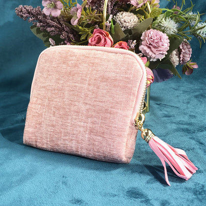 Last Day 49% OFF🔥Luxury Velvet Jewelry Pouch with Satin Lining – Travel & Everyday Jewelry Organizer