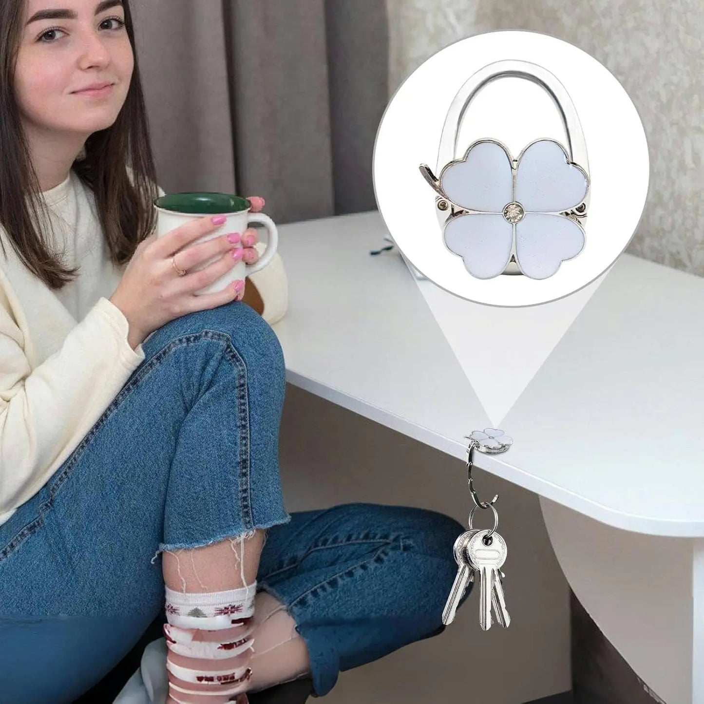 Last Day 49% OFF🔥Portable Bag Holder - Folding Handbag Hanger