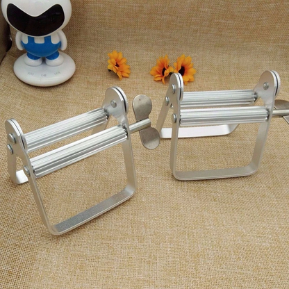 🤞🏻This is an essential household gadget —  Metal Toothpaste Squeezer