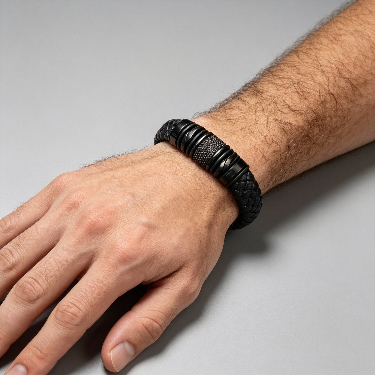 🖤 Premium Leather Bracelet – Rugged Style for Everyday Wear