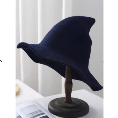 🧙‍♀️ Magical Knitted Witch's Hat✨