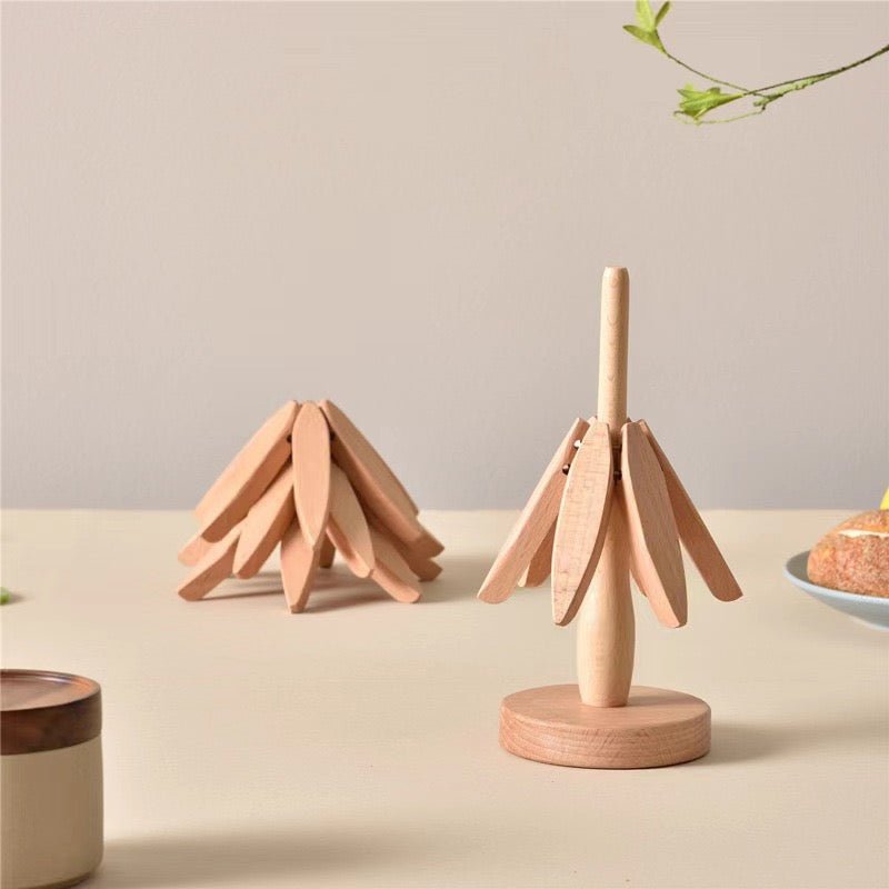 Last Day 49% OFF 🔥Wooden Leaf-Shaped Heat Insulation Placemat