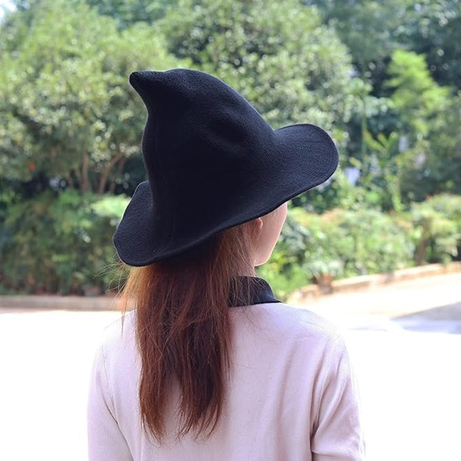 🧙‍♀️ Magical Knitted Witch's Hat✨