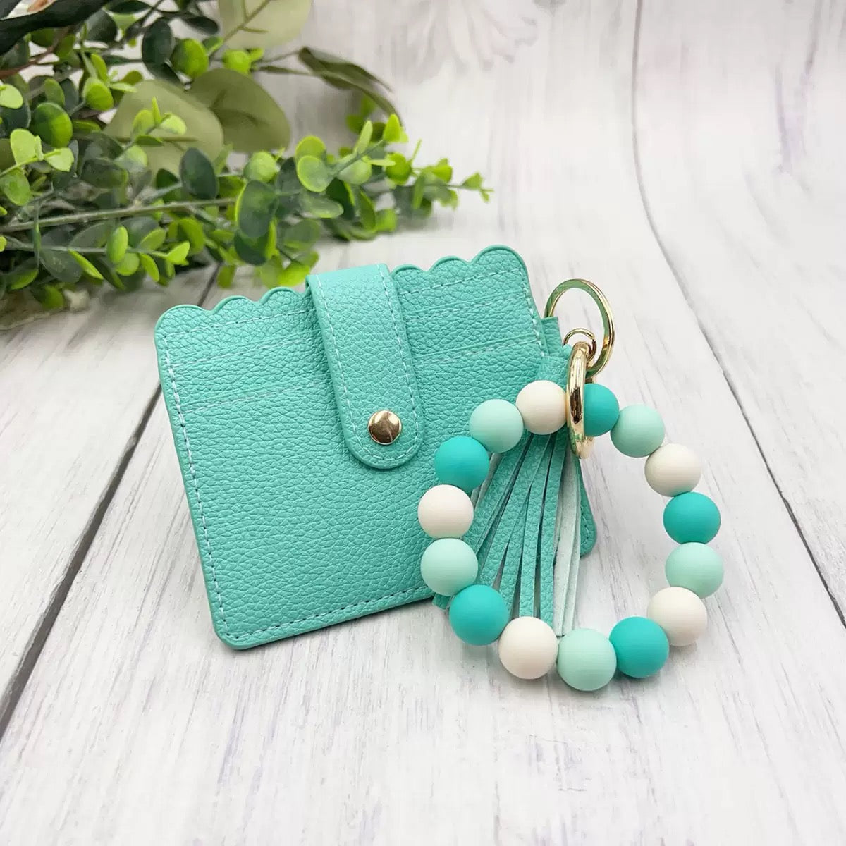 Last Day 49% OFF 🔥Fashion Beaded Decor Pu Leather Keychain