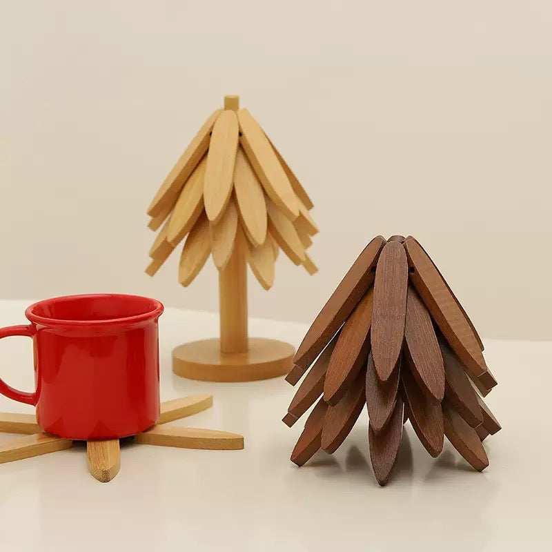 Last Day 49% OFF 🔥Wooden Leaf-Shaped Heat Insulation Placemat