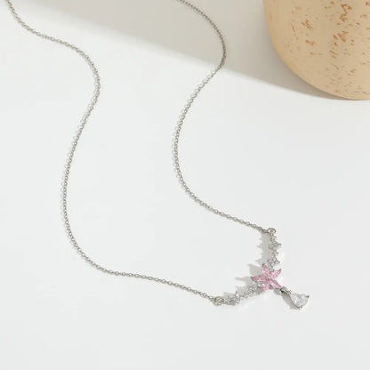 Soft Sparkle Floral Collarbone Necklace – Elegant Titanium Steel Jewelry for Everyday Outfits ✨