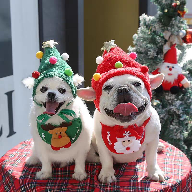 2025 Christmas On Sale🎄Cute Christmas-themed Warm Cat & Dog Outfits