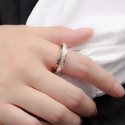💍 Rotating Crystal Ring, Relieves Anxiety, Symbolizes Vows & Luck（🔥 49% OFF）