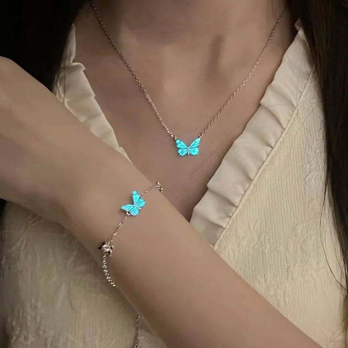 ✨ Glow-in-the-Dark Butterfly Bracelet 🦋 Light Up Your Night