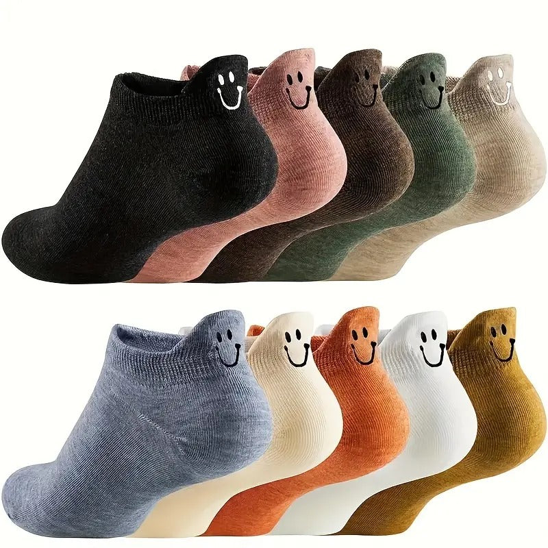 ✨ Non-Slip Smiley Tab Socks – Stay-Put Comfort & Cute Style!
